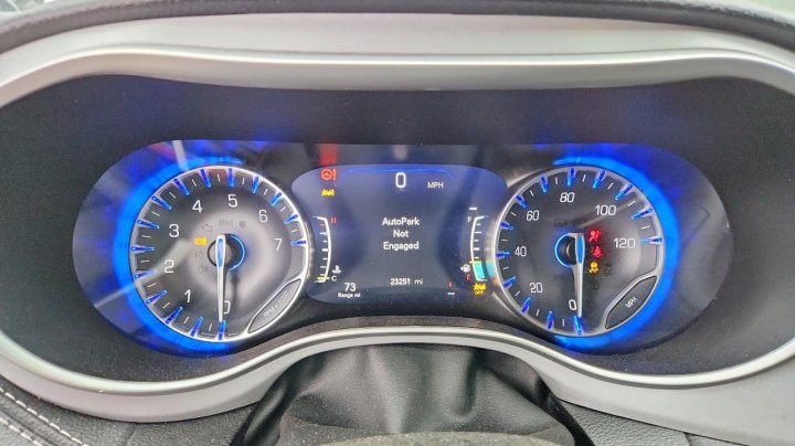 CHRYSLER Pacifica Touring 2024