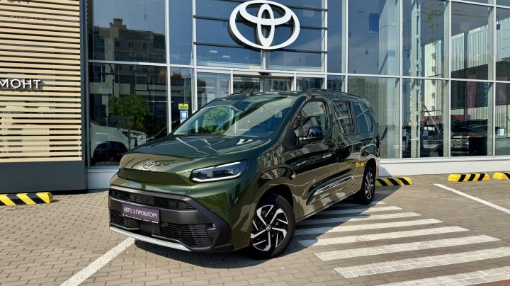 Toyota Proace City Verso Comfort 2025