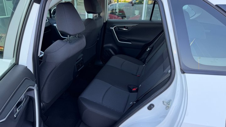 Toyota RAV4 Active + 2023