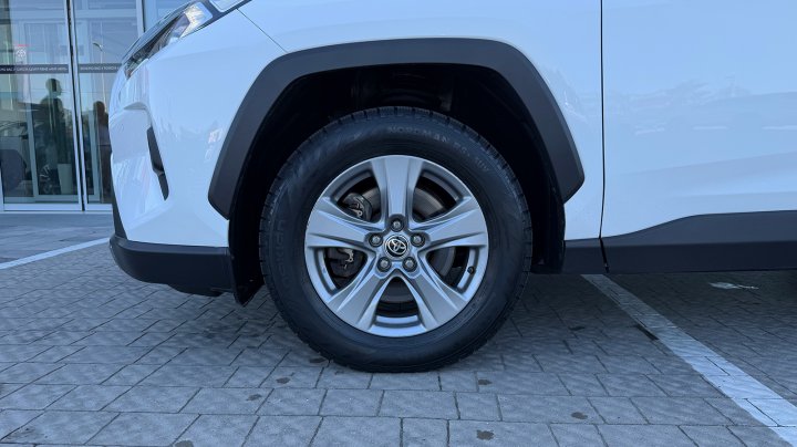 Toyota RAV4 Active + 2023
