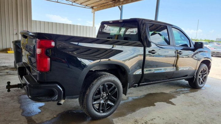 Chevrolet Silverado C1500 Custom 2024