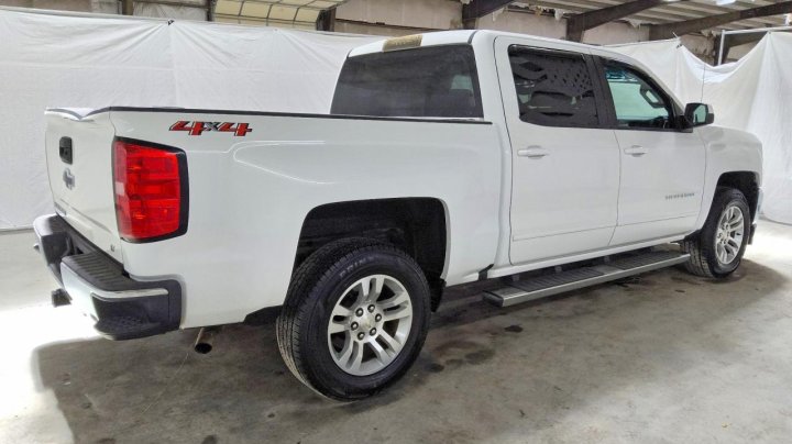 Chevrolet Silverado K1500 Lt 2018