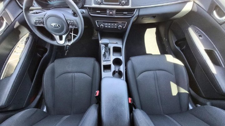 KIA Optima Lx 2016
