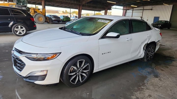 Chevrolet Malibu Rs 2025