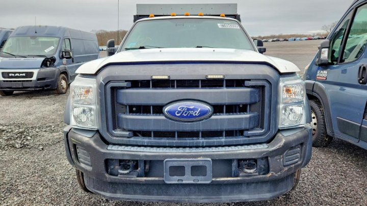 Ford F450 Super Duty Flatbed Truck 2016
