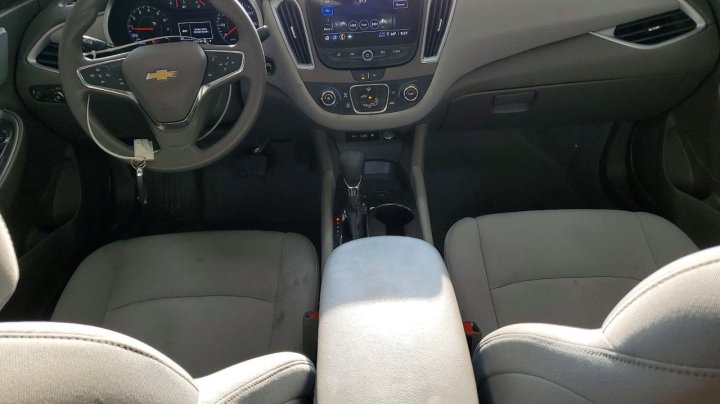 Chevrolet Malibu Ls 2024