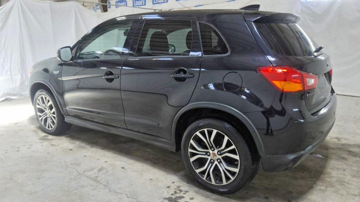 Mitsubishi Outlander Sport Es 2017