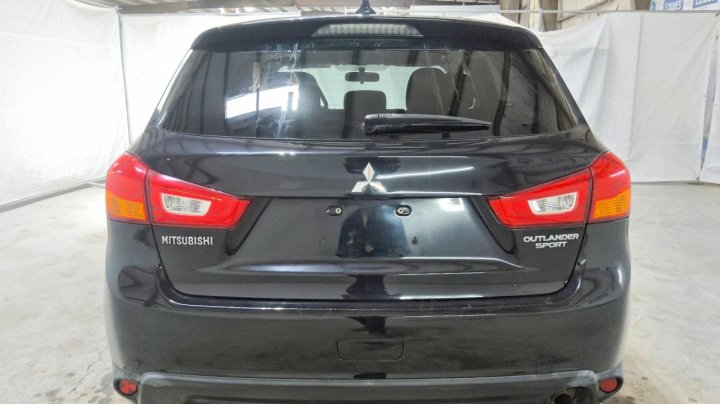 Mitsubishi Outlander Sport Es 2017