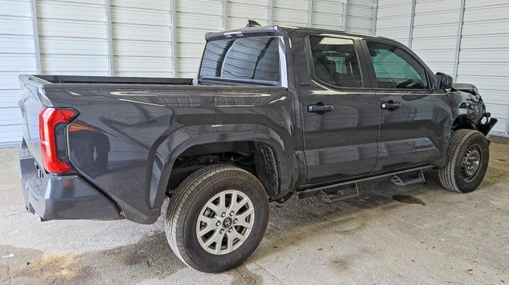 Toyota TACOMA Sr5 2026