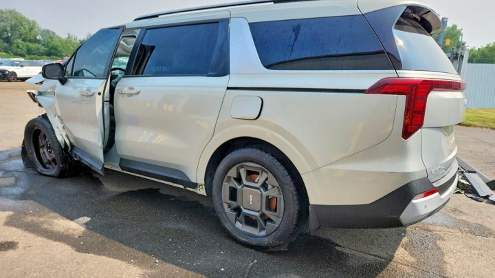 KIA CARNIVAL Ex 2026