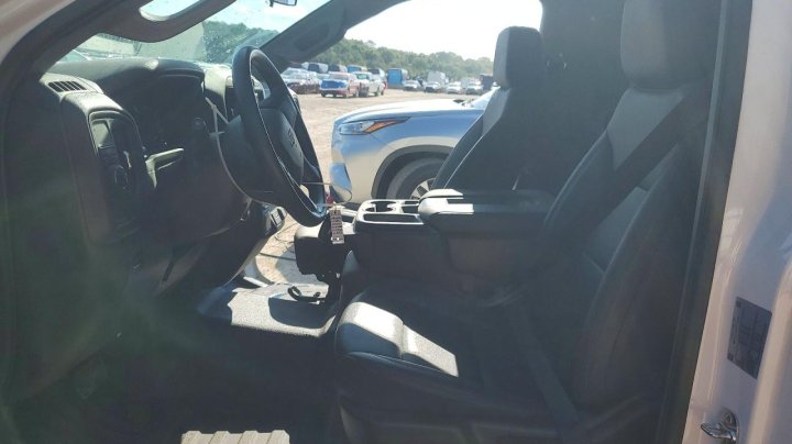 Chevrolet Silverado C1500 2026