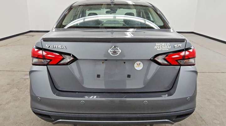 Nissan Versa Sr 2020