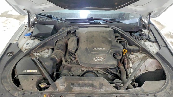 Hyundai Genesis 3.8l 2015