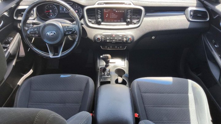 KIA Sorento Lx 2018