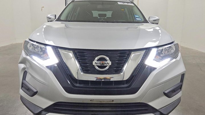 Nissan ROGUE Sv 2017