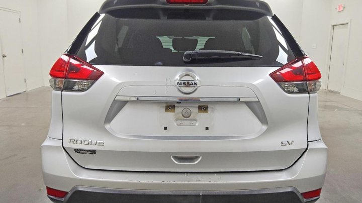 Nissan ROGUE Sv 2017
