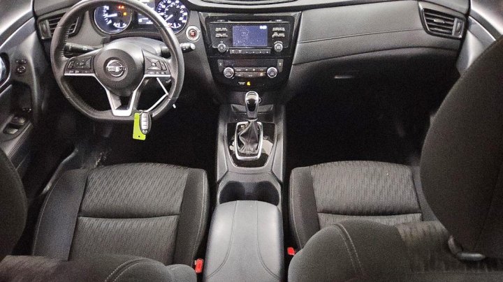 Nissan ROGUE Sv 2017