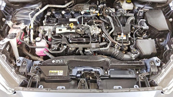 Toyota Corolla Cross Hybrid S 2024