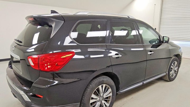 Nissan Pathfinder Sl 2020
