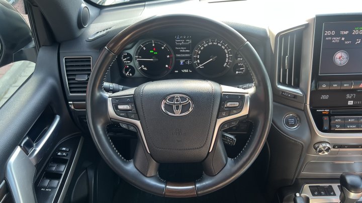 Toyota Land Cruiser Executive 2020