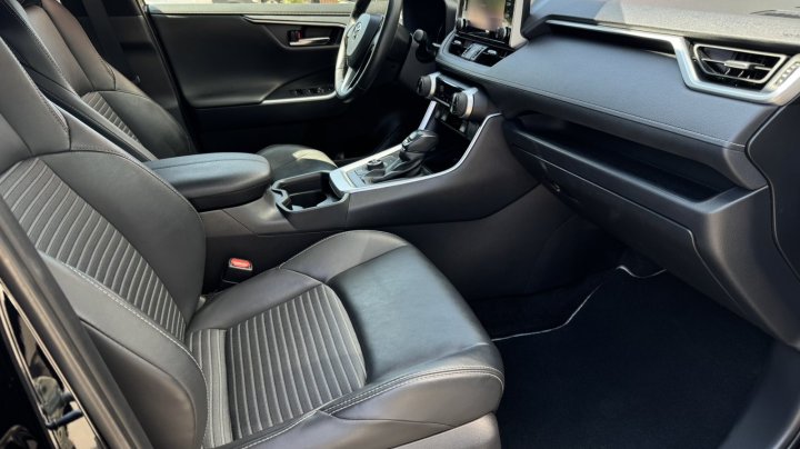 Toyota RAV4 Black Ed. 2021