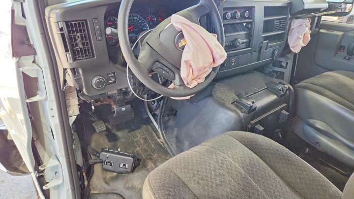 Chevrolet Express G2500 2025