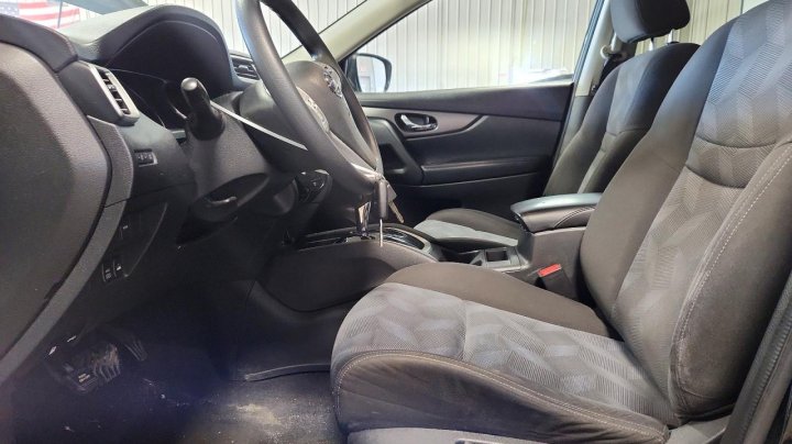 Nissan ROGUE S 2016
