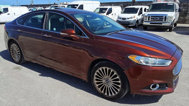 Ford FUSION Titanium 2015