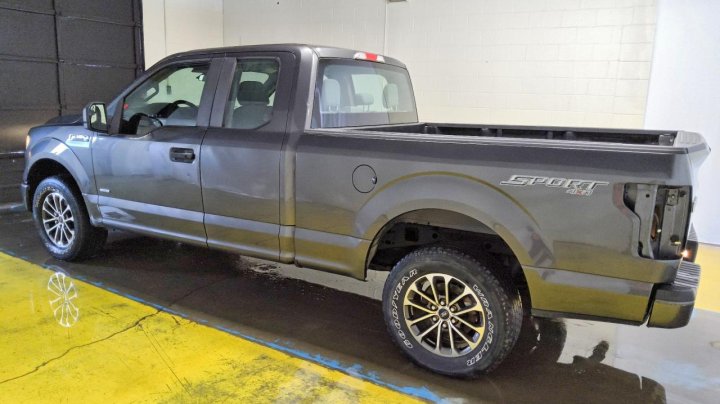 Ford F150 Super Cab 2016