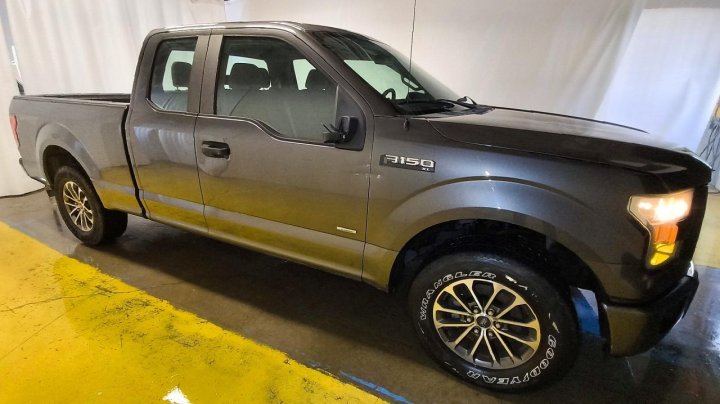 Ford F150 Super Cab 2016