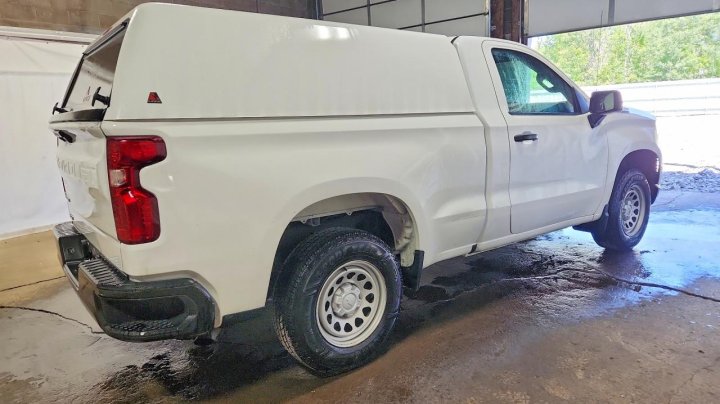 Chevrolet Silverado C1500 2023