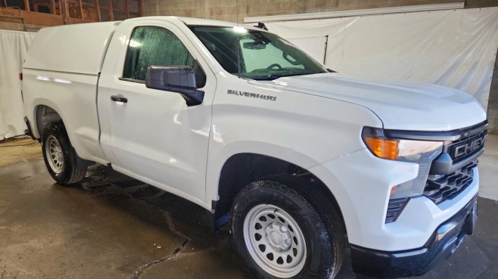 Chevrolet Silverado C1500 2023