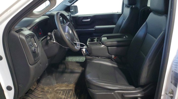 Chevrolet Silverado C1500 2023