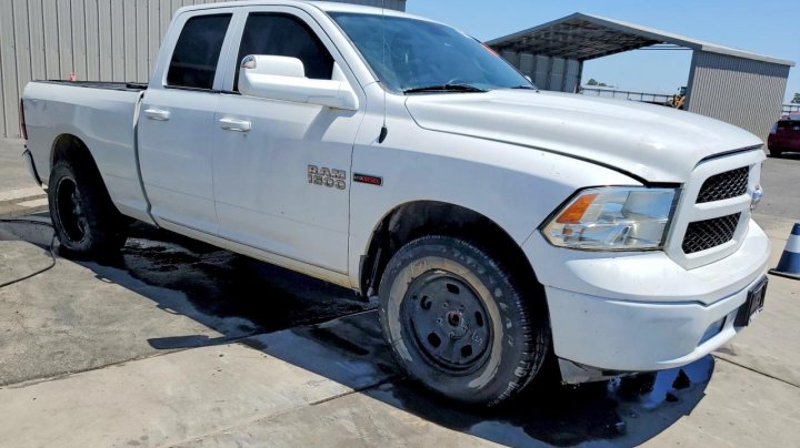 RAM 1500 St 2016