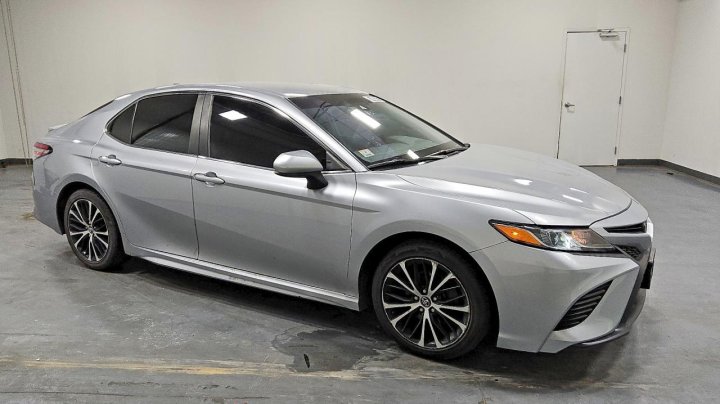 Toyota Camry Se 2019