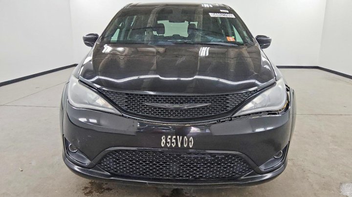 CHRYSLER Pacifica Touring Plus 2018