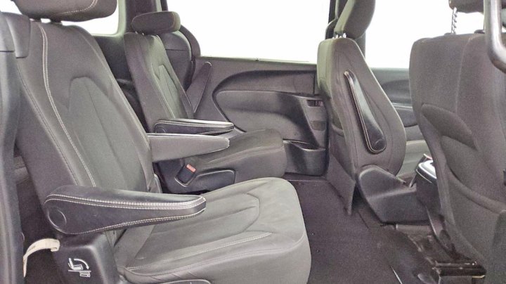 CHRYSLER Pacifica Touring Plus 2018