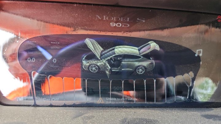 Tesla MODEL S 2015