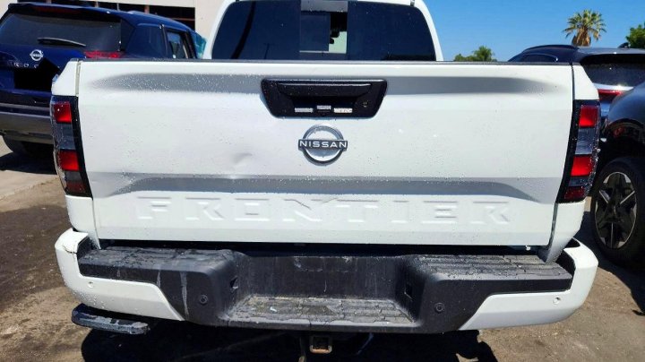 Nissan Frontier Sv 2025