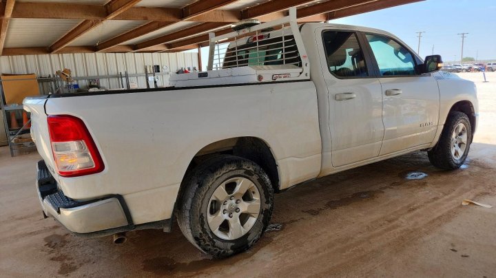 RAM 1500 Big Horn/Lone Star 2022