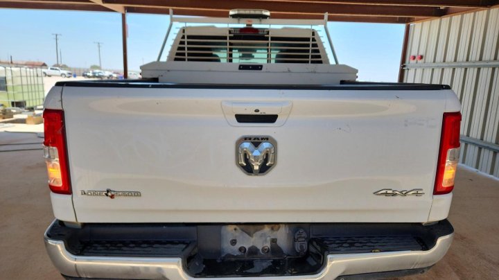 RAM 1500 Big Horn/Lone Star 2022
