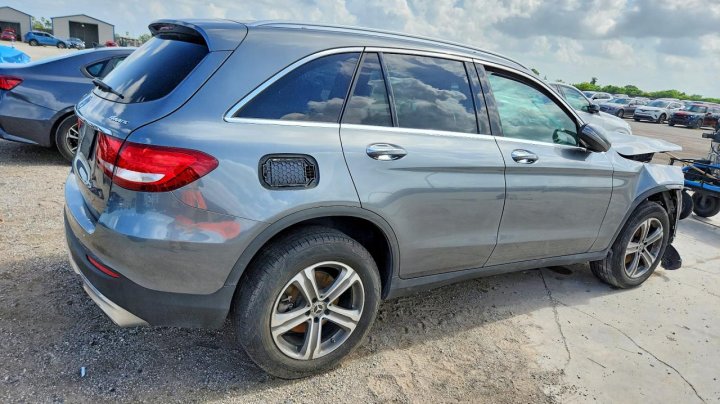Mercedes-Benz GLC 300 4matic 2019