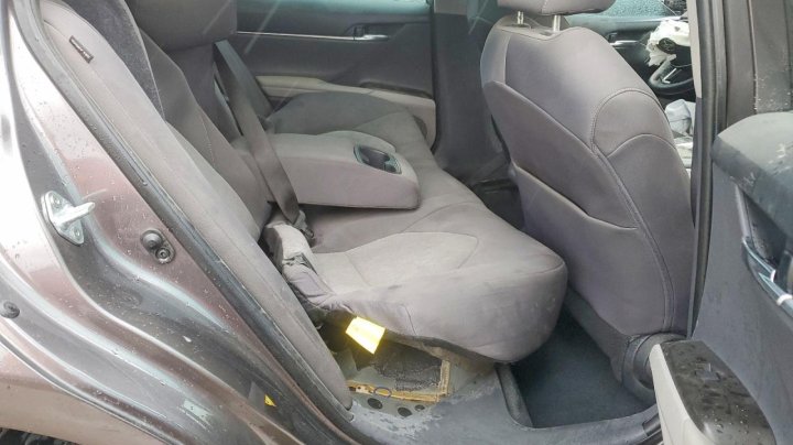 Toyota Camry Le 2022