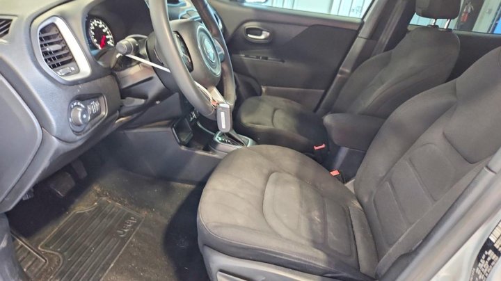 JEEP RENEGADE Latitude 2018