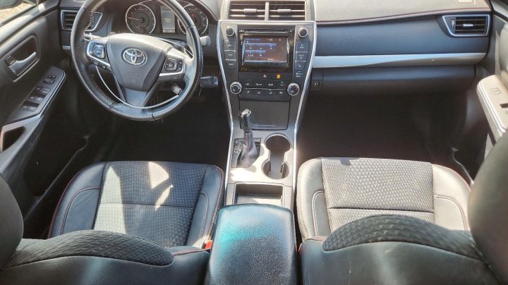 Toyota Camry Se 2015