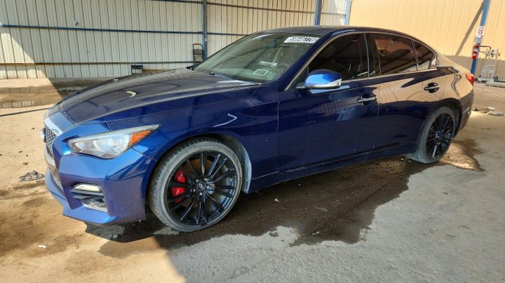 INFINITI Q50 Red Sport 400 2017