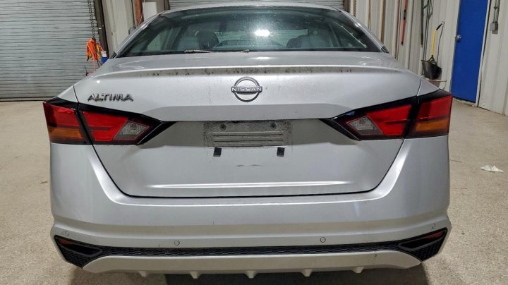 Nissan Altima S 2024