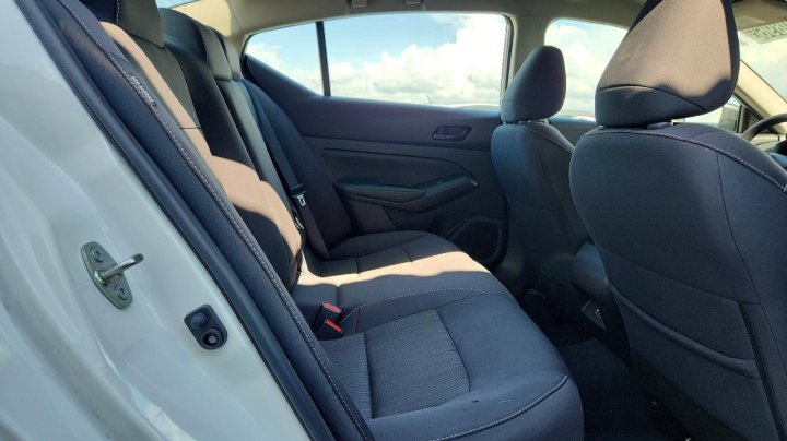 Nissan Altima Sv 2025