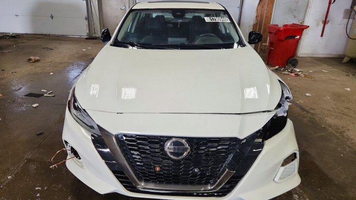 Nissan Altima Sr 2020