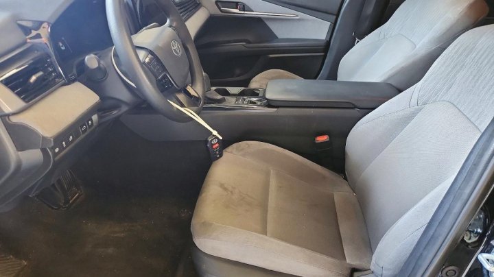Toyota Camry Le 2025